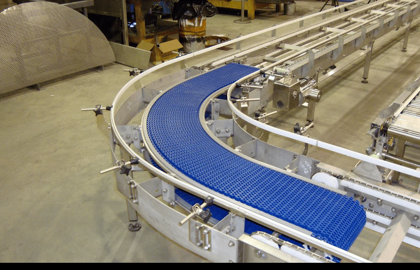 Case Conveyor   